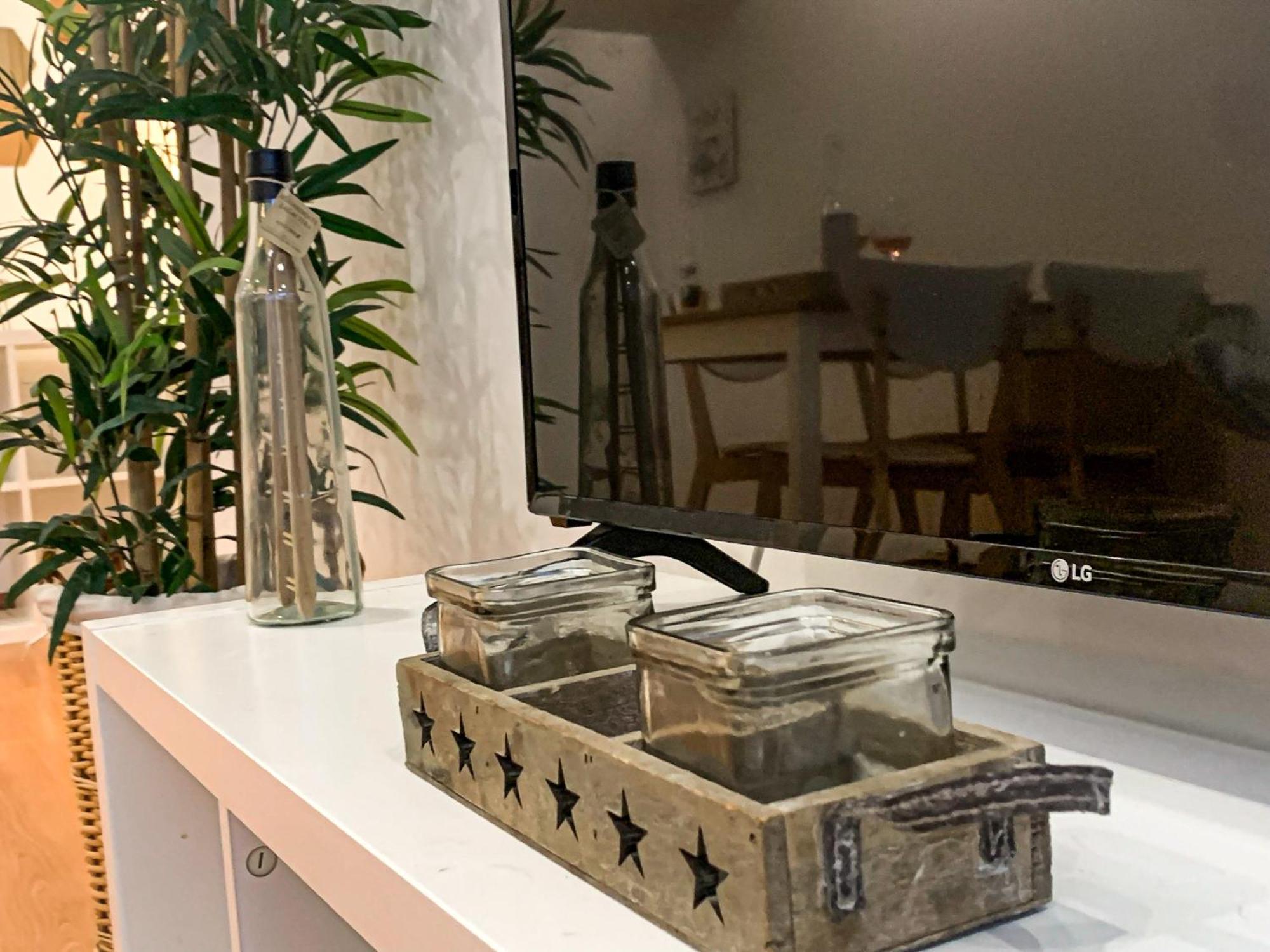 T2 Apartment -Cascais Center - 100M From Beach Bagian luar foto