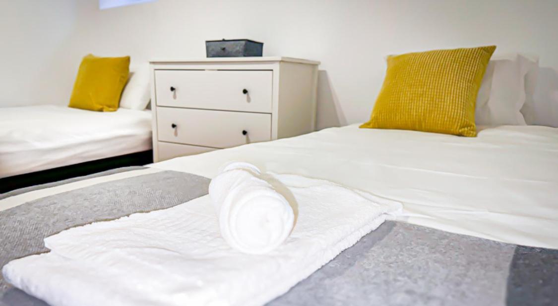 T2 Apartment -Cascais Center - 100M From Beach Bagian luar foto